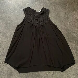 🤩Black tank top,size large🤩